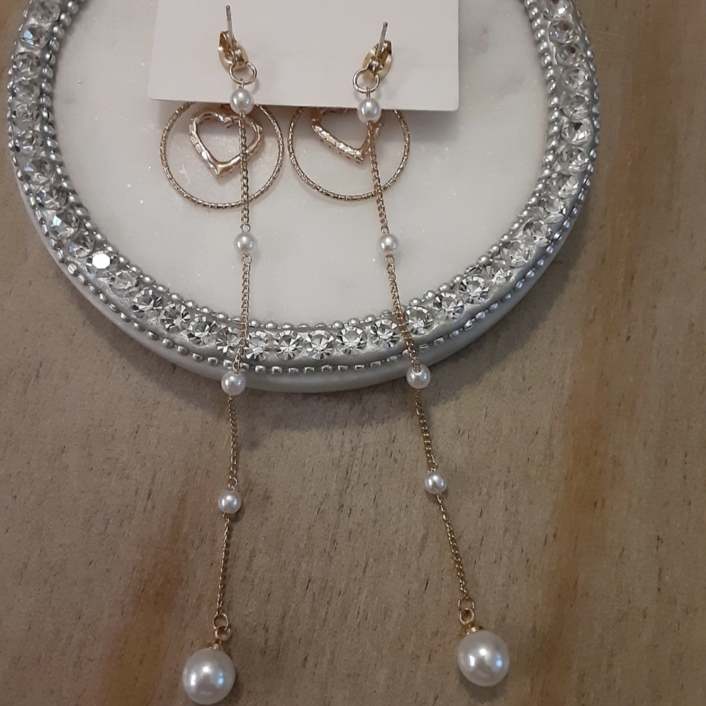 Crystal Rhinestone Heart & Pearl Chain Dangle Drop Earrings Love Valentine New - Picture 3 of 7